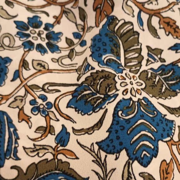 Loft Size XL Blue Flowered Top (EUC) - Picture 3 of 11
